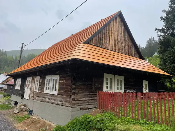 Drevenica po výmene strešnej krytiny